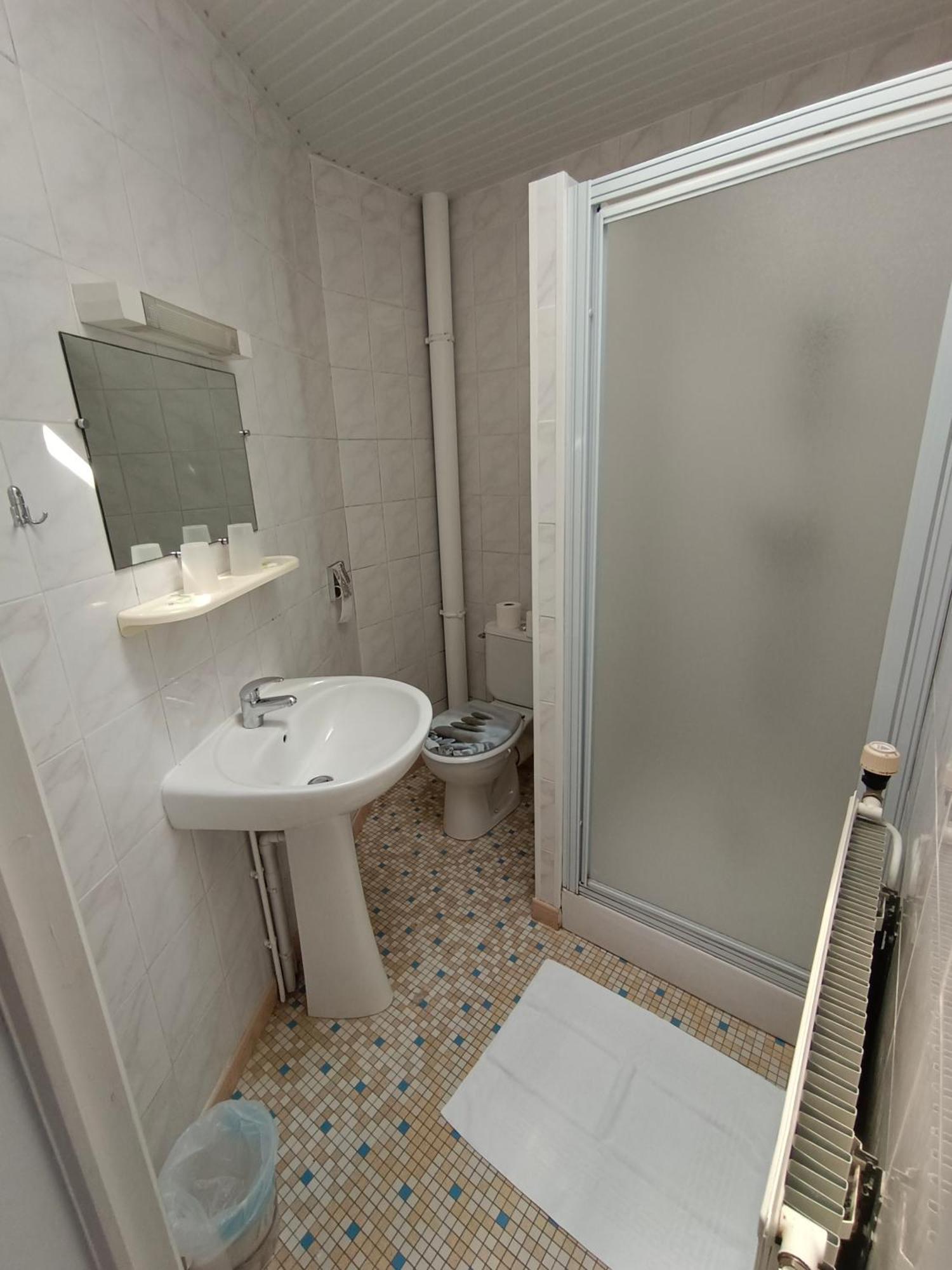 Hotel La cocotte normande Coudeville Esterno foto